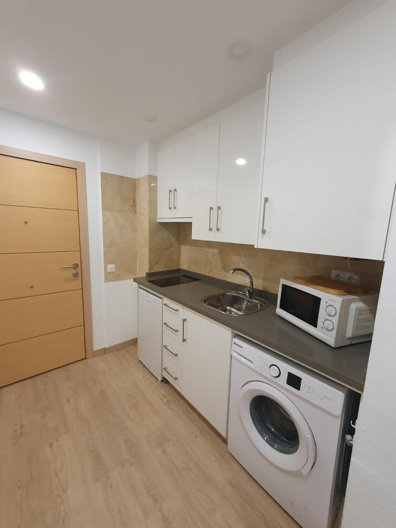 Apartmentsnoa Малага Екстериор снимка