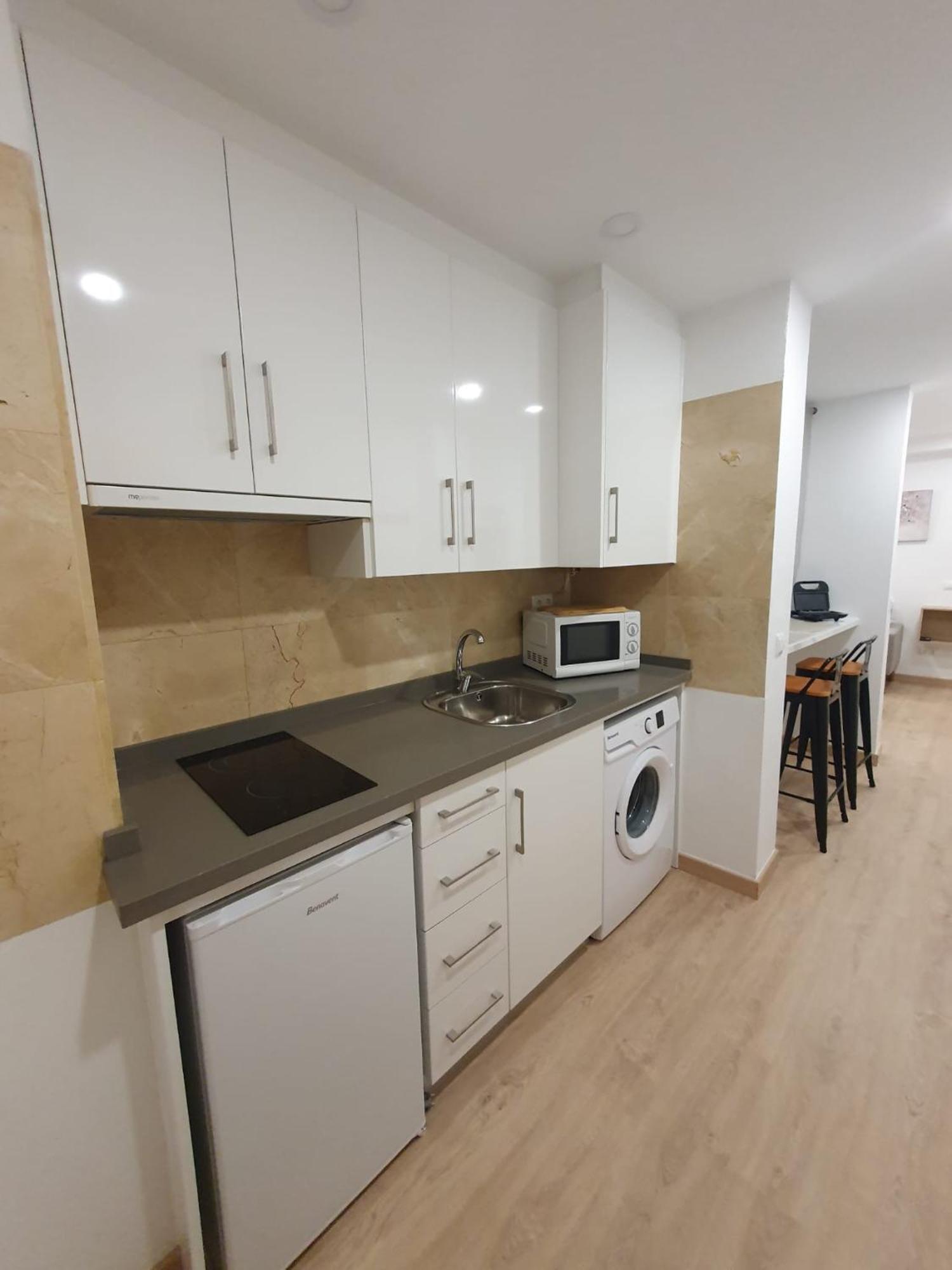 Apartmentsnoa Малага Екстериор снимка