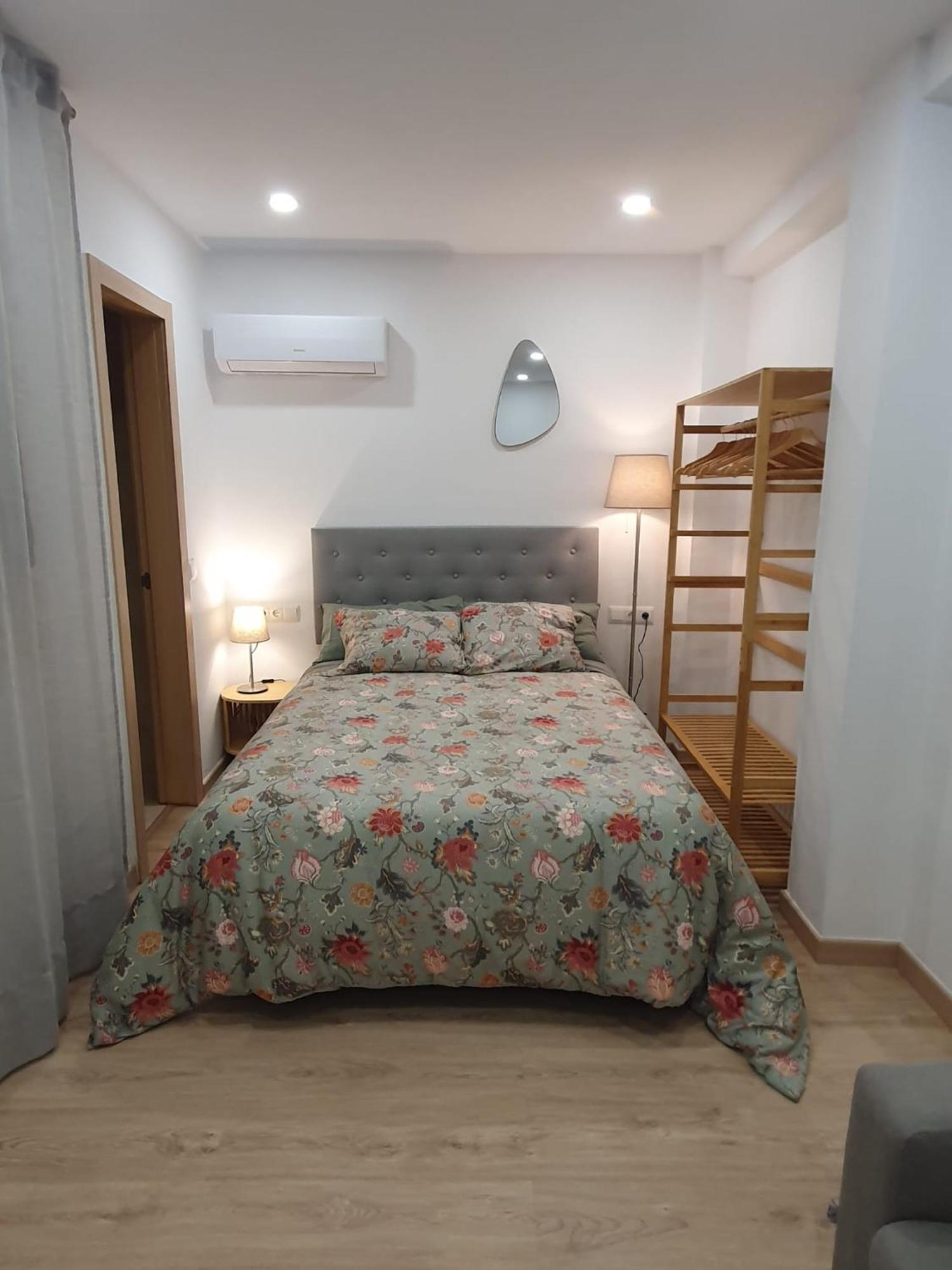 Apartmentsnoa Малага Екстериор снимка